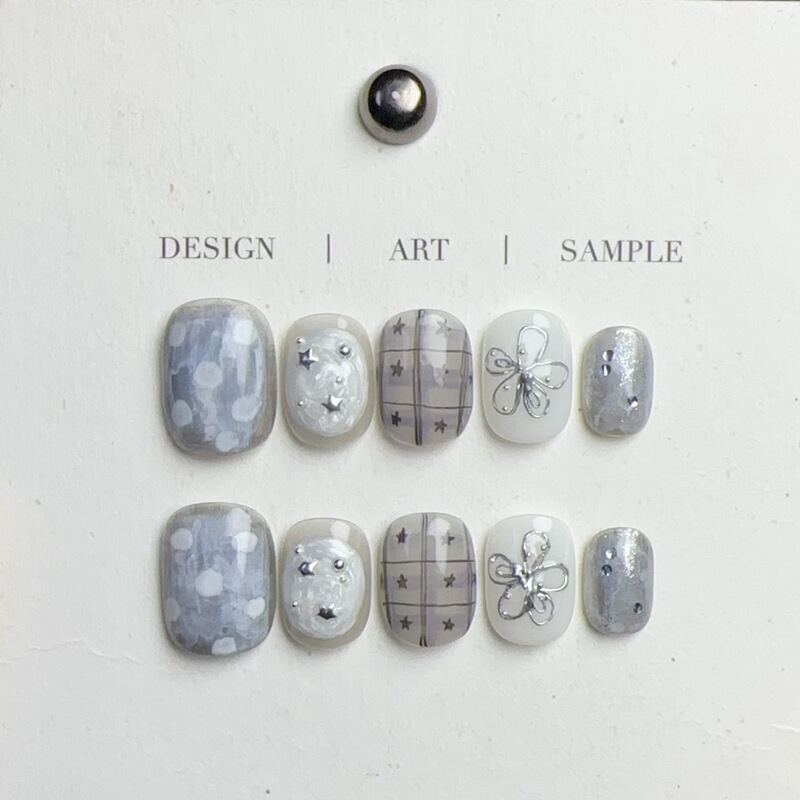 Purely Handmade Wearable Nails, Popular on Xiaohongshu, Instagram-Style Gradient Polka Dots, Metallic Flowers, Nail Tips That Enhance Complexion, Nail Art Wholesale Purely Handmade Wearable Nails, Popular on Xiaohongshu, Instagram-Style Gradient Polka Dots, Metallic Flowers, Nail Tips That Enhance Complexion, Nail Art Wholesale