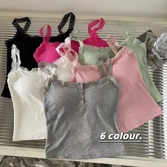 白いレースのストラップの小さいベストの女性の春の純粋な欲の中でギャルのbmを掛けて身を修めて胸のパッドを持って上着を打って外に着ます。