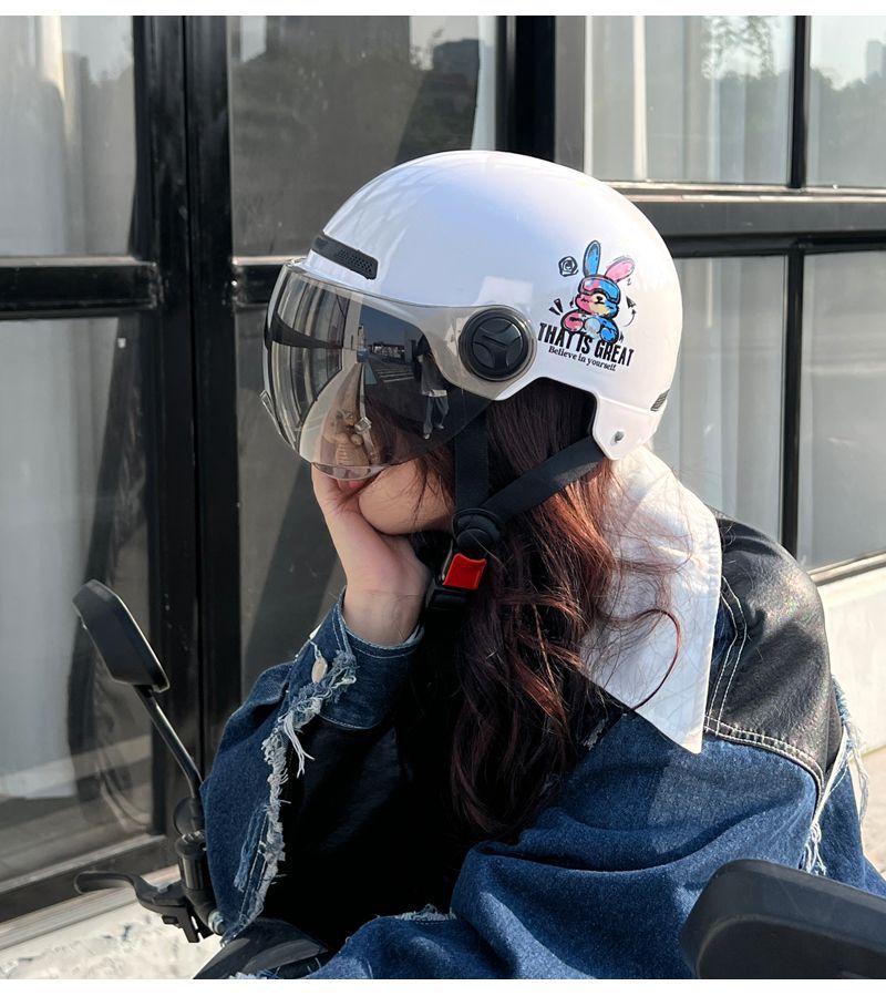 New National Standard 3C Certified Helmet Electric Motorcycle Half Helmet