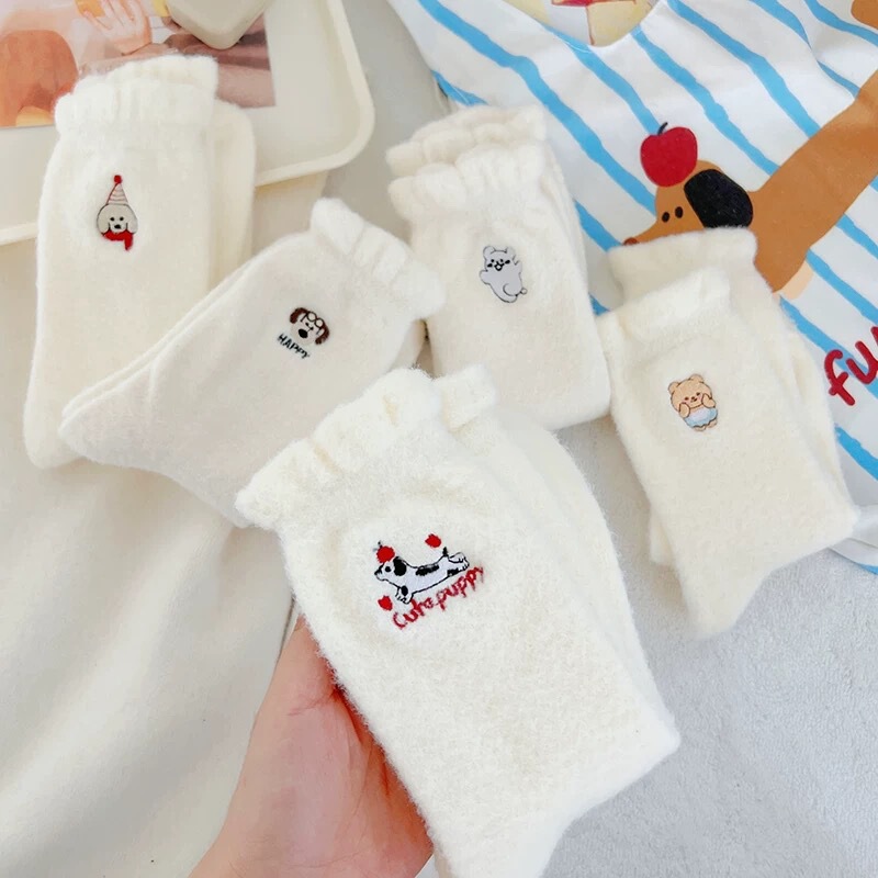 Autumn and Winter Australian Velvet Soft Thickened Women's Socks Warm Cartoon Cute Home Socks Sleep Socks Solid Color Mid-piled Socks