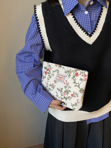 Wholesale Export Canvas Makeup Bag Lipstick Coin Purse Handbag Portable Toothbrush And Toothpaste Storage Bag For Women 2025 New Arrival