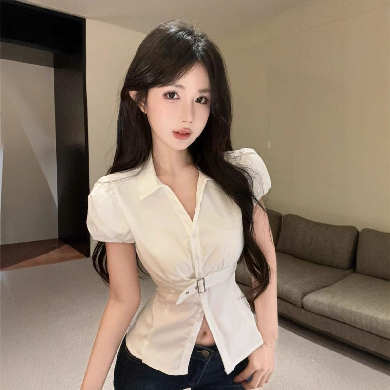 Korean Style Elegant Waist-Cinching White Metal Button Short-Sleeve Shirt, Pure Desire Short Button-Up Versatile Slim-Fit Slimming Top for Women