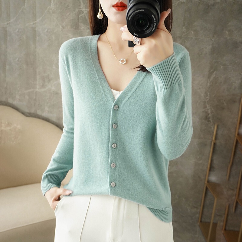 Manufacturer Wholesale Spring & Fall New V Neck Cashmere Cardigan Women's Outerwear Pure Color Large Size Knitwear Bottoming Knitwear Outerwear