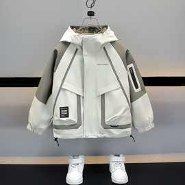 男童外套2025新款春装儿童森系防水风衣洋气春秋款男孩冲锋衣童装