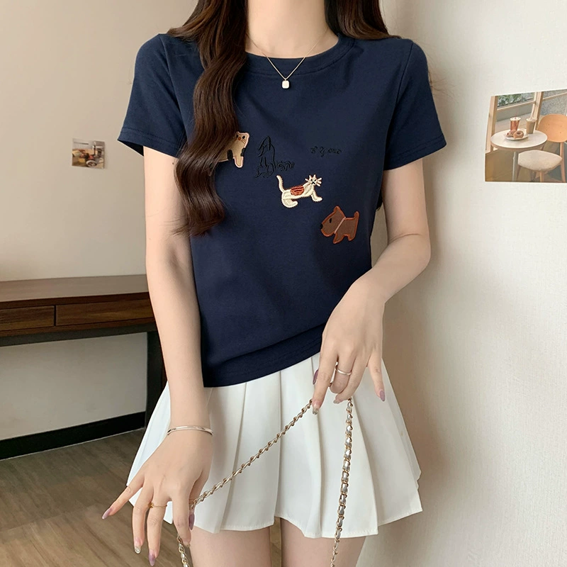 2025 модный стильный молодежный вышитый короткий рукав футболка для женщин летний корейский стиль топ с правым плечом красивая рубашка