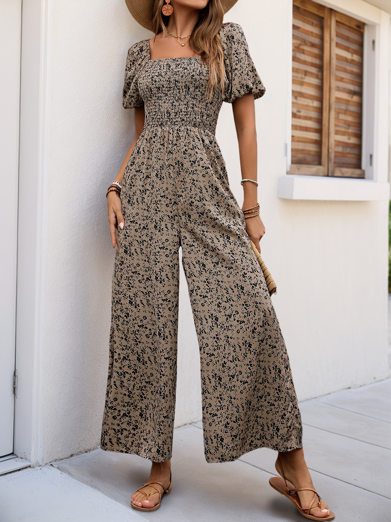 Fashion Women's Wide-leg Pants Printed Jumpsuit Image 3