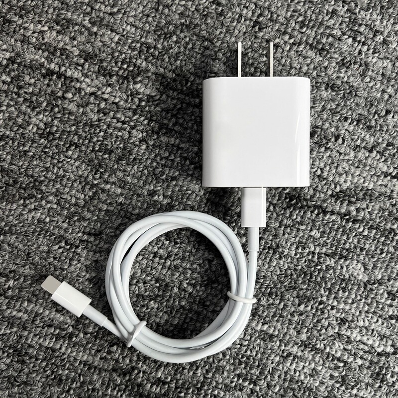 Pd20W Fast Charging Head Suitable for iPhone Fast Charging Head Apple Charger Set Type-C Charging Head 18W Flash Charging Pd20W Fast Charging Head Suitable for iPhone Fast Charging Head Apple Charger Set Type-C Charging Head 18W Flash Charging