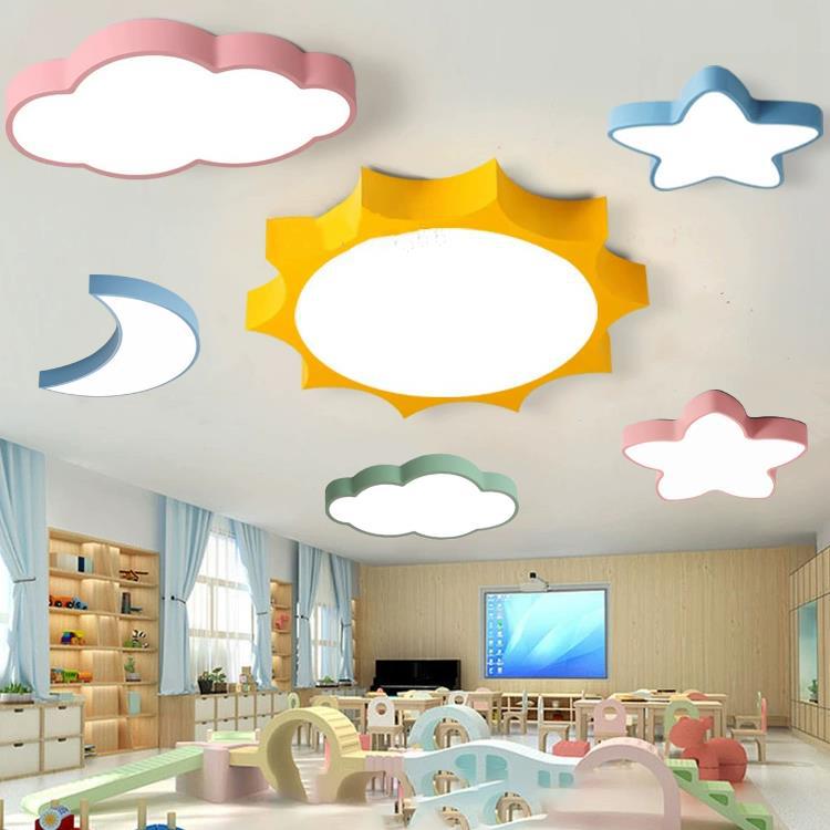led幼儿园云朵星星月亮太阳吊灯儿童乐园培训机构造型教室过道灯