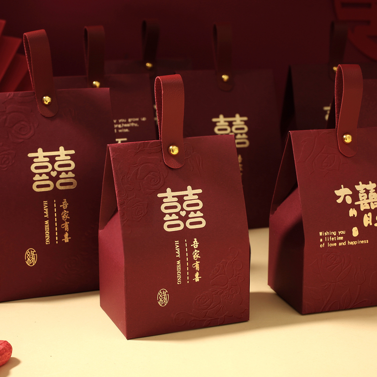 糖盒结婚喜糖盒子2025新款伴手喜糖礼盒空盒中式糖果盒包装盒婚礼