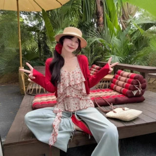 大码女装胖mm碎花吊带外穿无袖上衣+红色开衫套装潮