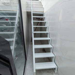 �����ۯB���������Ӻ��X�Ͻ�̨�A�w���N��̤��loft��ʽ�҃��⿿��