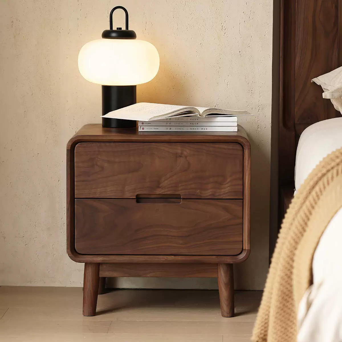 北欧简约现代北美黑胡桃木床头柜卧室家具樱桃木白蜡木床头柜抽屉