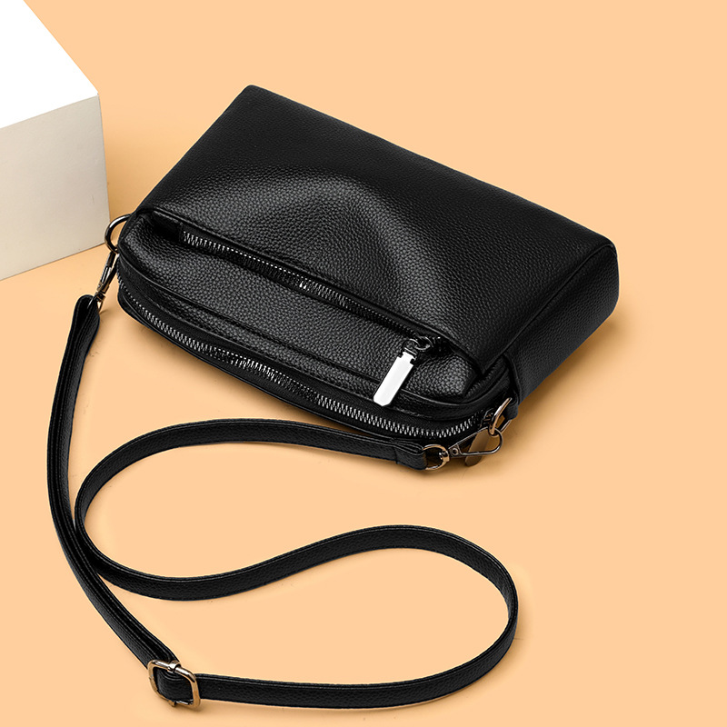 Versatile Women's Shoulder Bag Simple Casual Crossbody Handbag_voghion.com