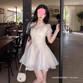纯欲白月光气质蓬蓬网纱拼接连衣裙女2025夏季法式温柔绝美小裙子