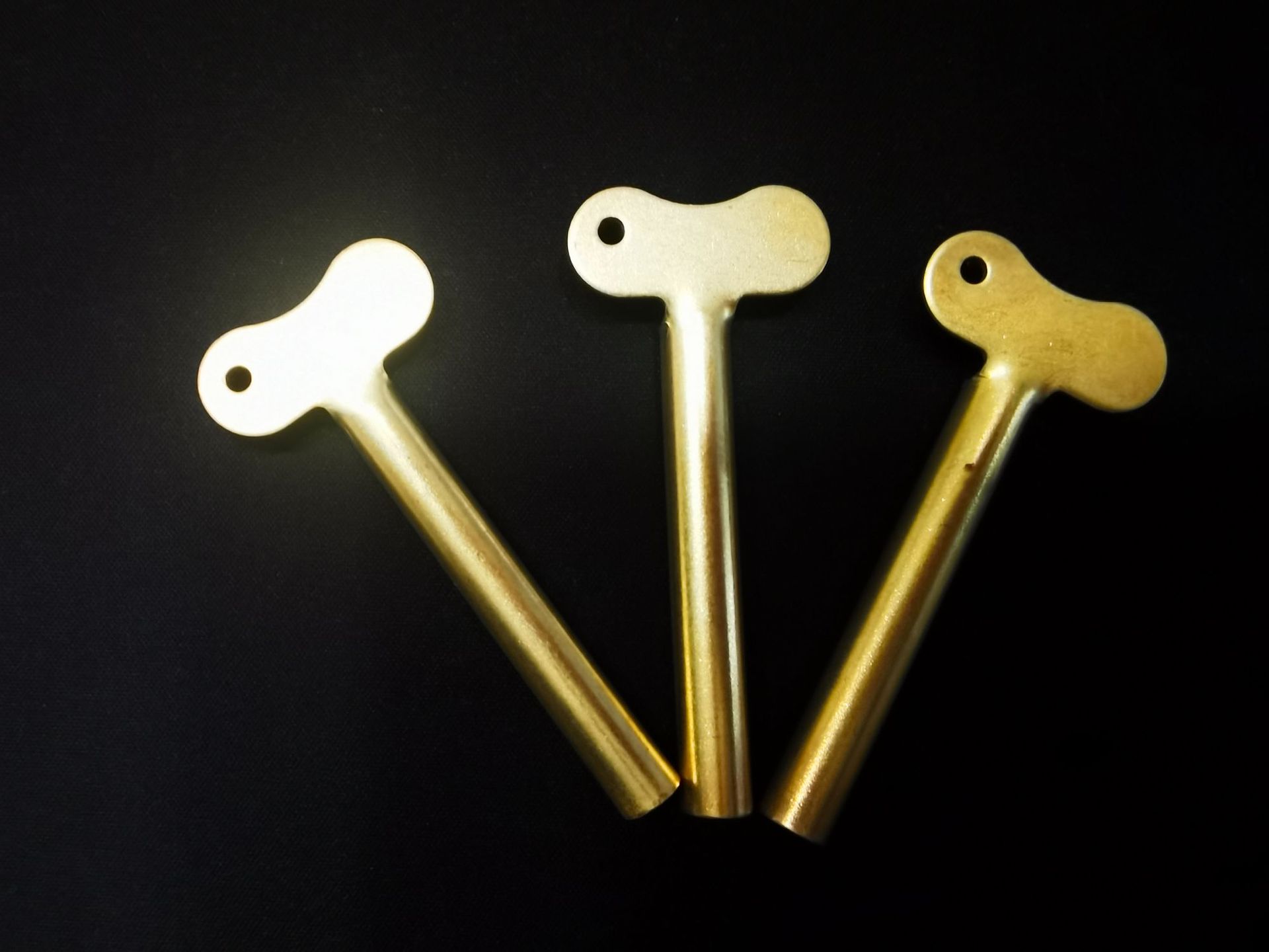 Dispositivo para exprimir pasta de dientes de acero inoxidable