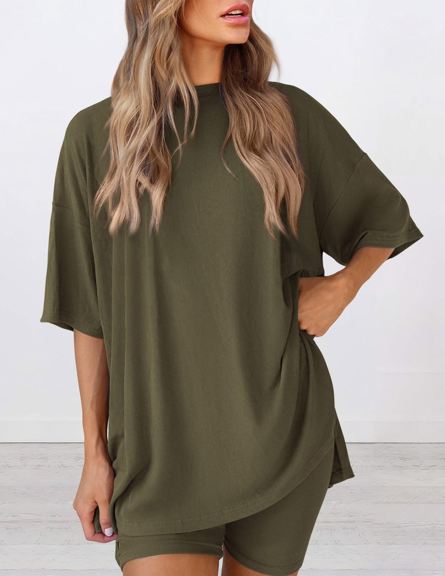 Casual Women's Shorts Set Solid Colour Loose Fit Summer Outfit_voghion.com