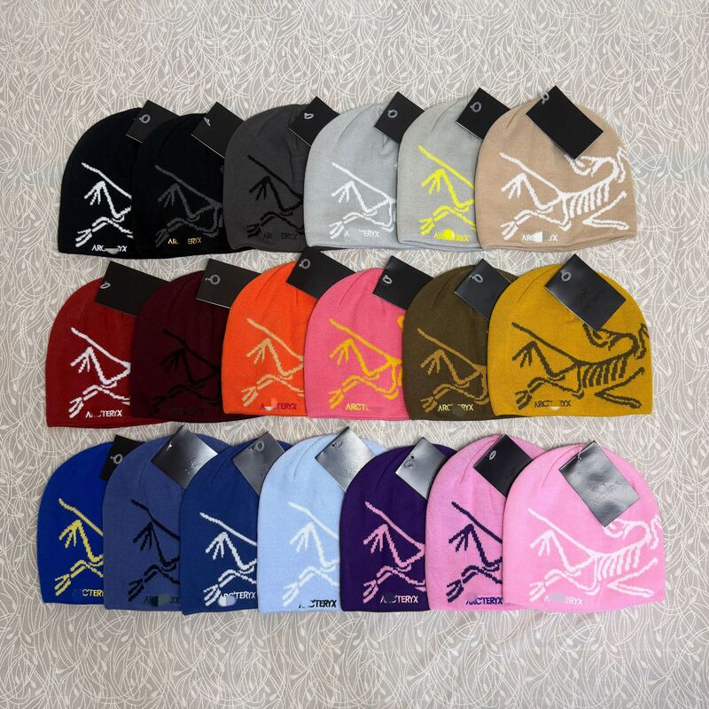 Bestseller: 19-color high-quality winter beanie, European and American casual knitted hat, wholesale for foreign trade Bestseller: 19-color high-quality winter beanie, European and American casual knitted hat, wholesale for foreign trade