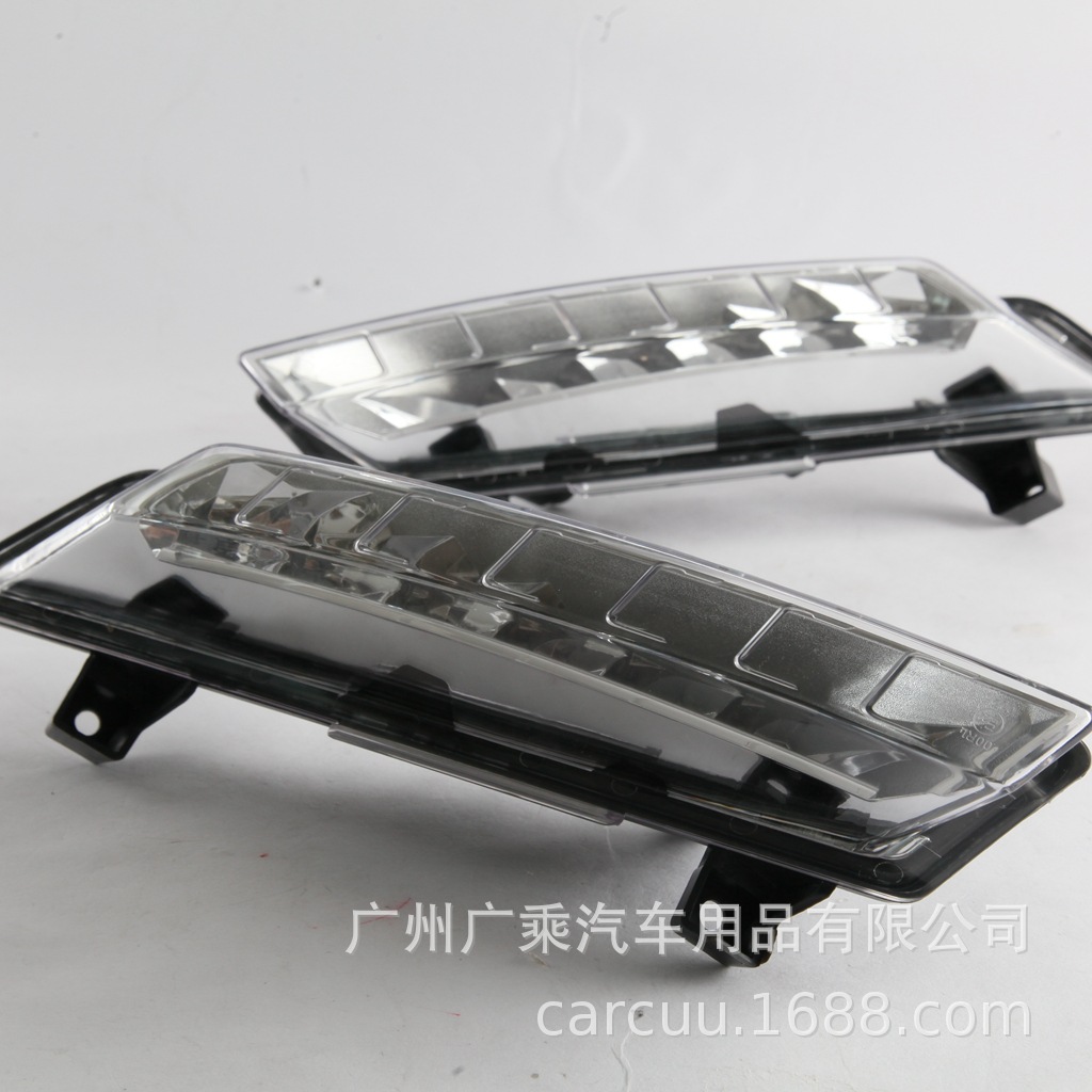 Aplicable 16-19 Renault Koleo Clio luz diurna luz diurna 266051034R 266007864R