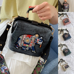 ����Ů���¿�͹ų����r�Іμ����������ˇ���L�����б��Ů��