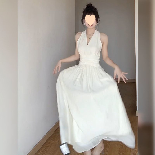 French temperament pleated collar hanging neck dress for women, summer design, waist, unique and beautiful white long skirt
