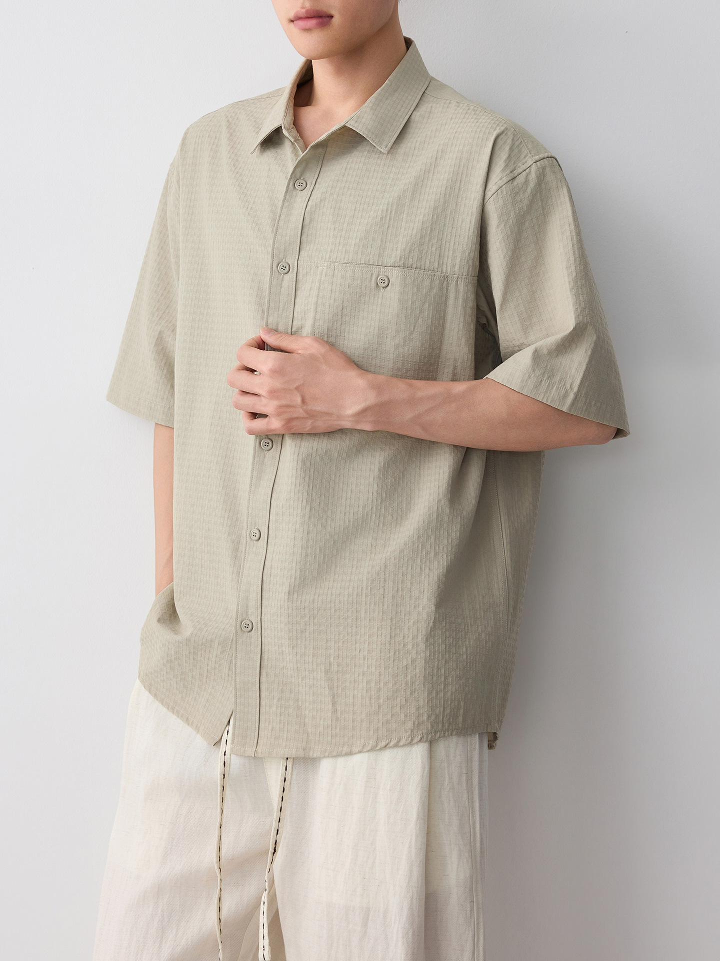 Áo sơ mi nam dài tay công sở chất liệu cotton phom thường — trắng