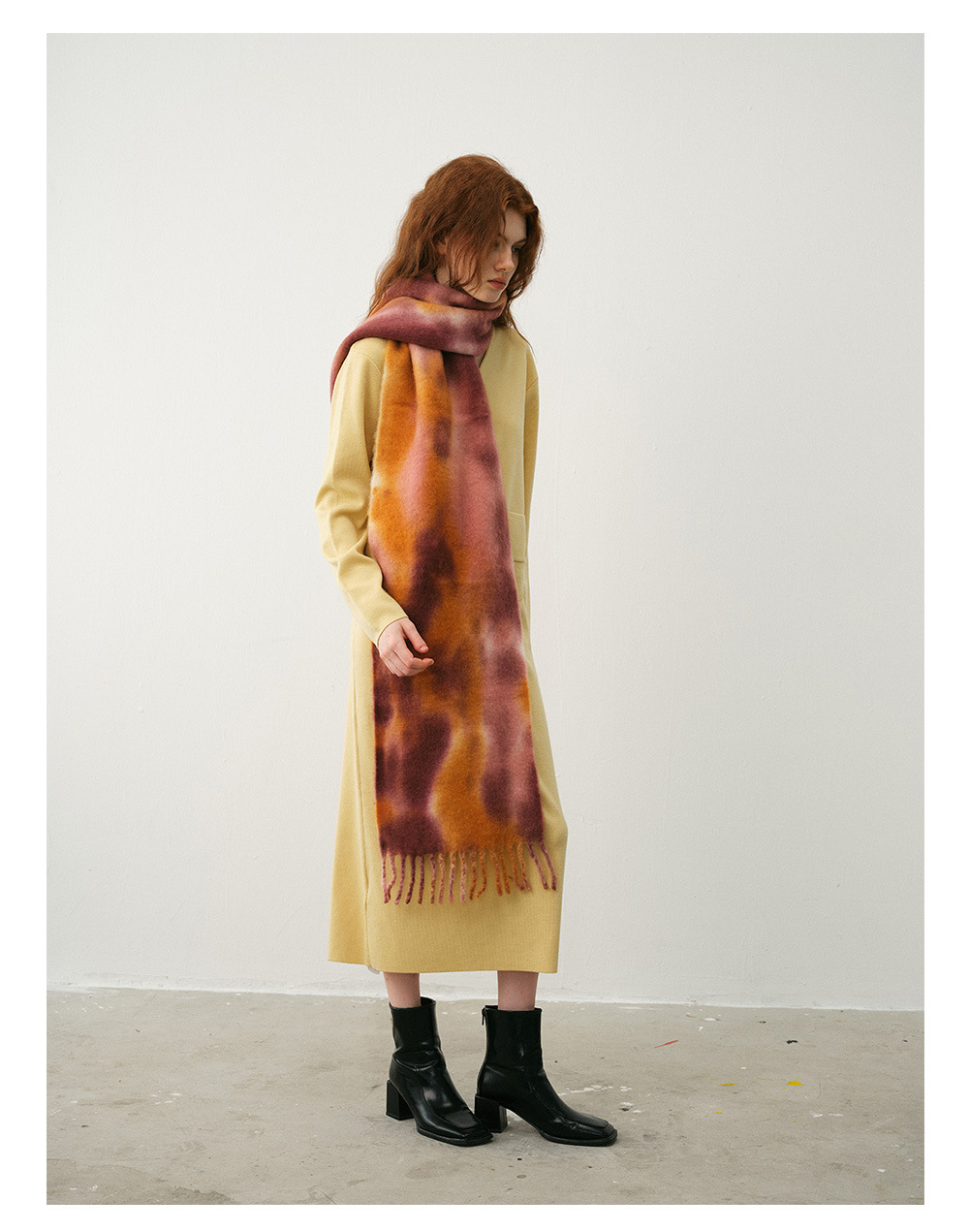 Sciarpa con frange in simil-cashmere tie dye per donna_voghion.com