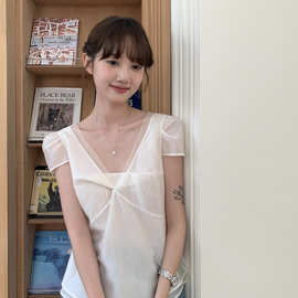 韩系chic夏季甜美小众设计感法式V领双层别致泡泡袖雪纺衫上衣女