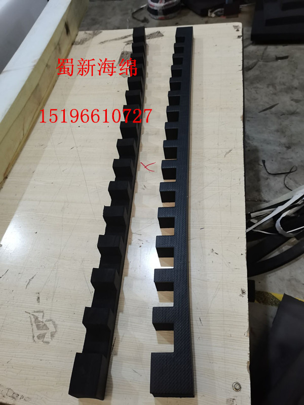 厂家供应汽车卡槽硬泡沫EVA条子/成型EVA汽车零部件卡槽条子泡沫