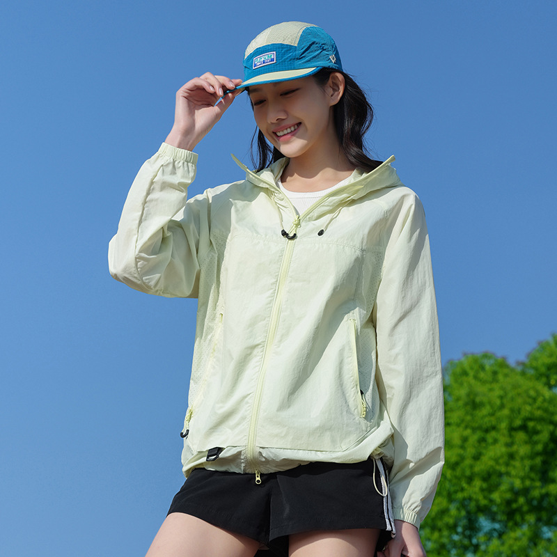 Lightweight Outdoor Sun Protection Clothing for Women, Summer Uv Protection, Mountain-Style Ice Silk Skin Clothing, Lightweight Sun Protection Jacket