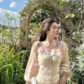 秋季长袖粉色针织衫女2025新款巨好看的设计感韩系氛围感早秋上衣