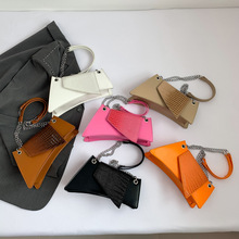 2025ʯ�^�y��Ƥ�����¿�С������Ů�n��r���|������μ�б���