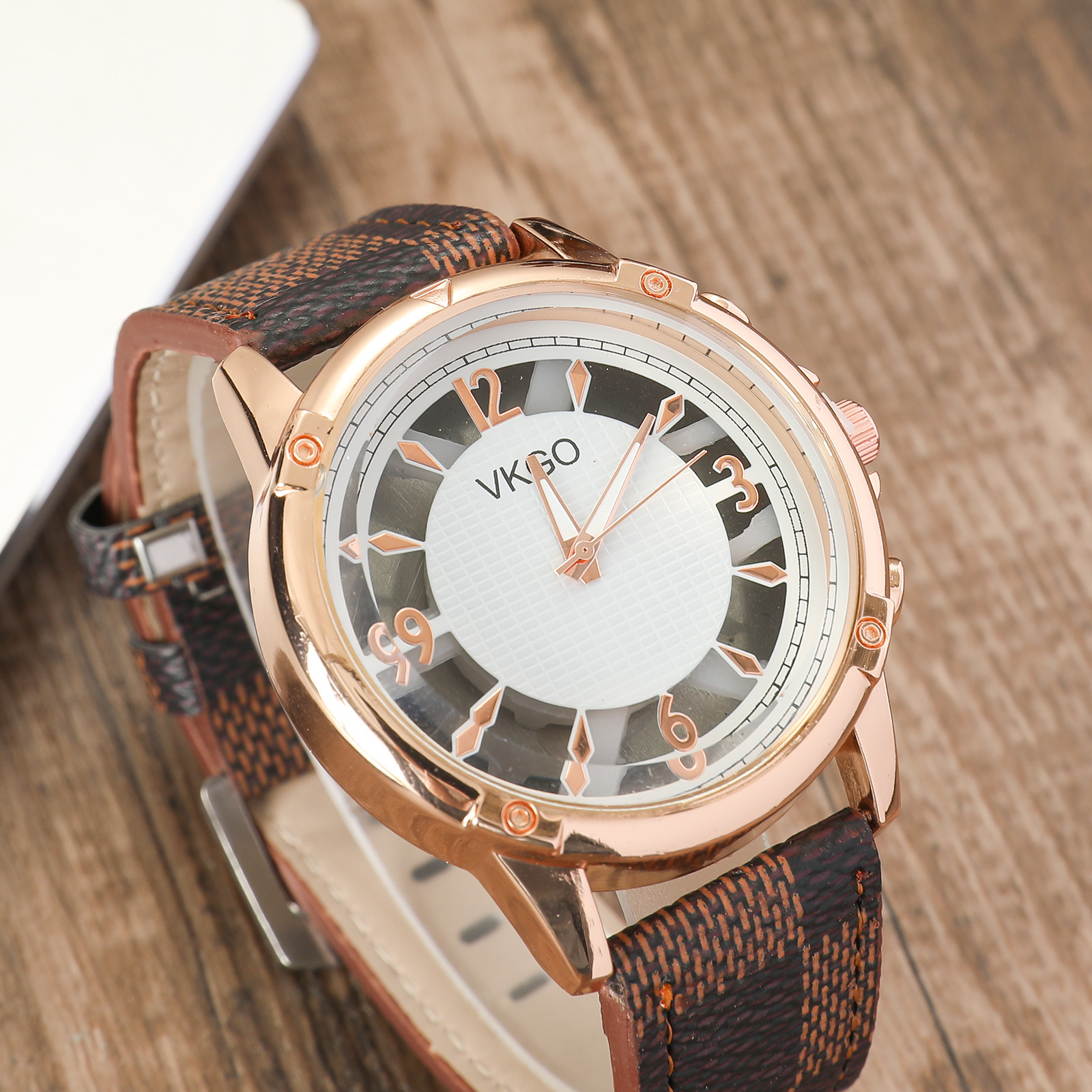Herrklocka quartz lyxigt business set elegant presentask_voghion.com