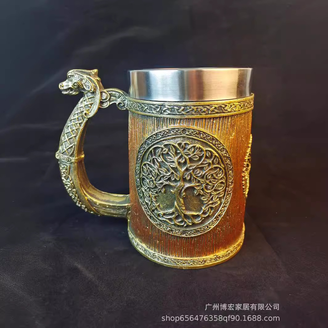 드래곤 헤드 트리 맥주 컵