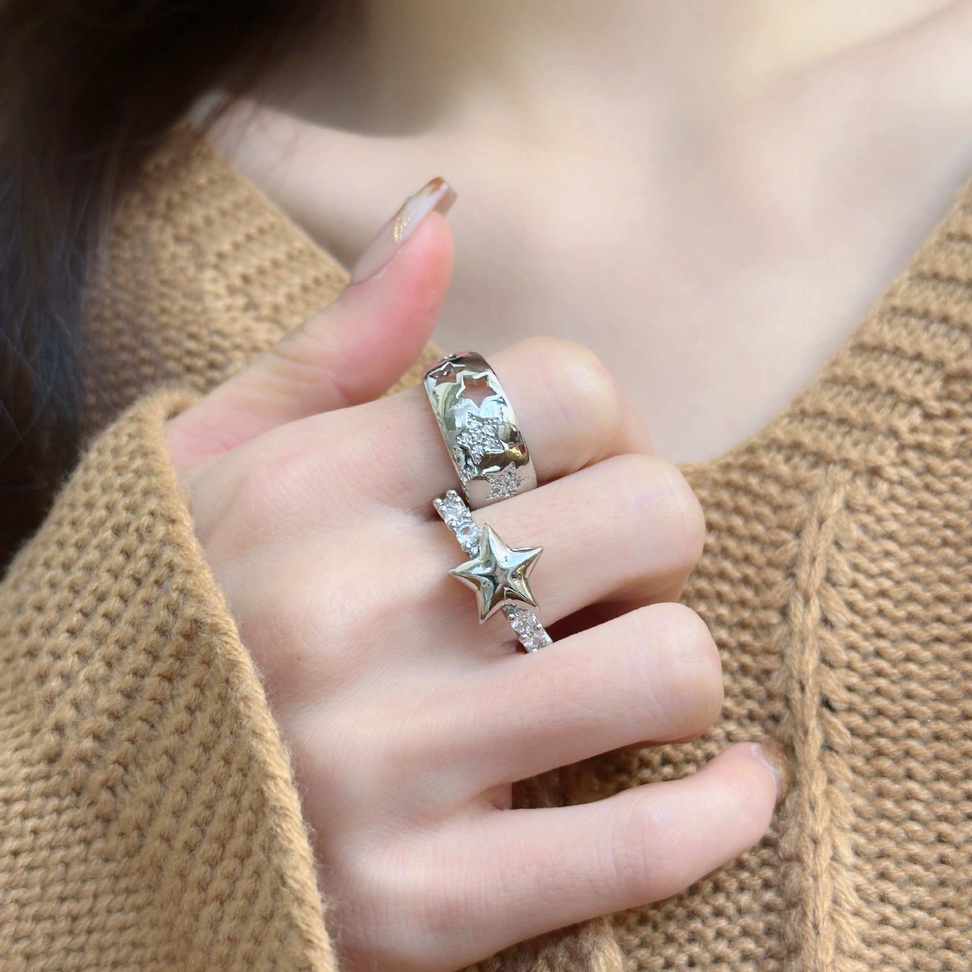 Exquisite Micro-inlaid Zircon Five-pointed Star Ring For Women_voghion.com