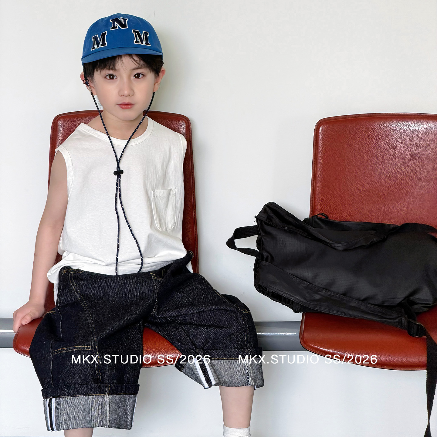 Chaleco delgado de verano para niños 2026 ropa infantil de verano nueva versión coreana de la camiseta transpirable sin mangas para niños
