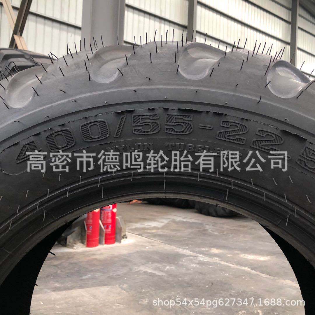 El neumático del remolque de suministro 400/55-22.5 se puede equipar con el neumático agrícola del cortacésped del anillo de acero