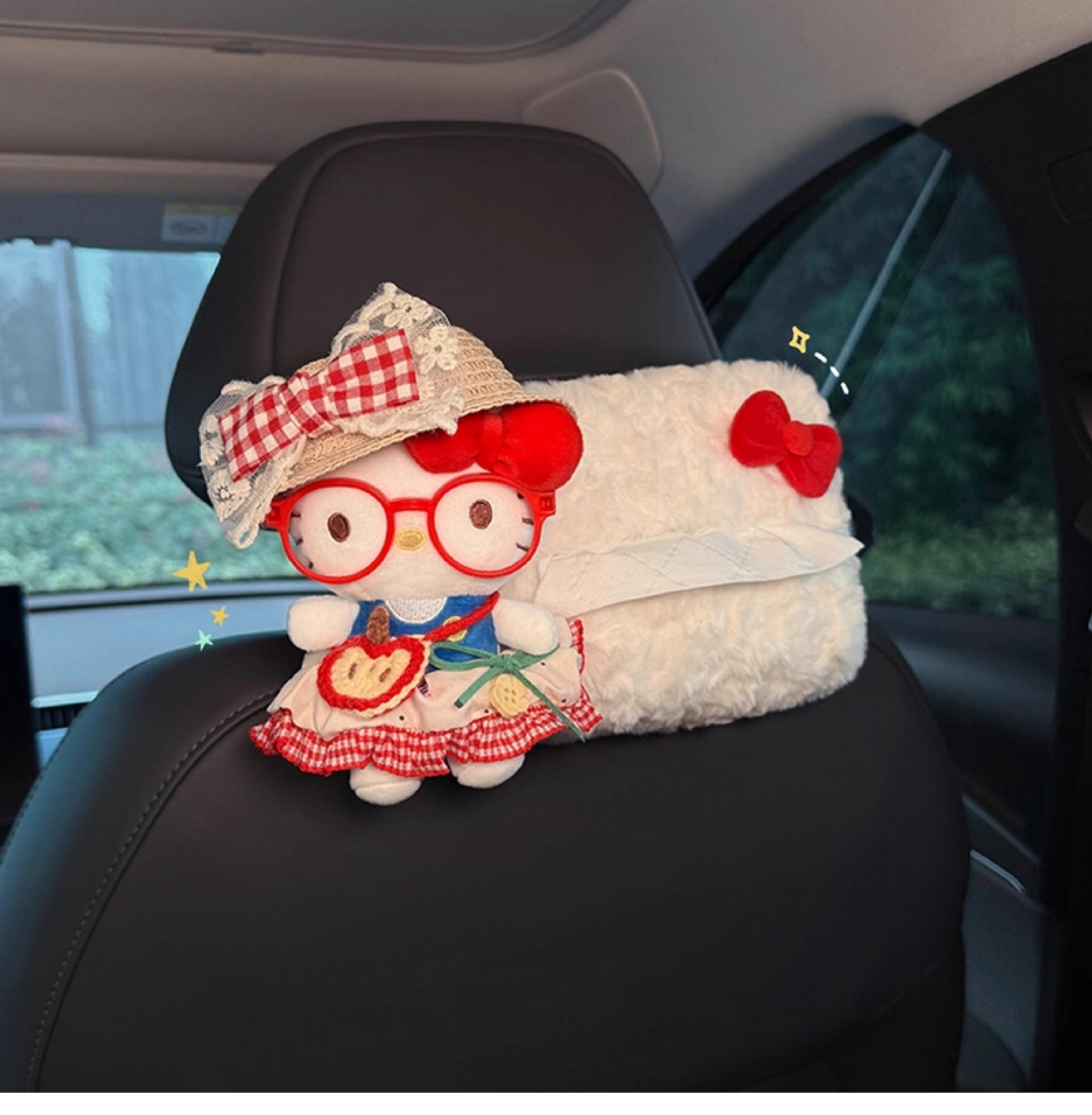 Car Tissue Box, 2026 New Model, Hanging Type for Car Rear Headrest, High-End Style, Popular among Influencers