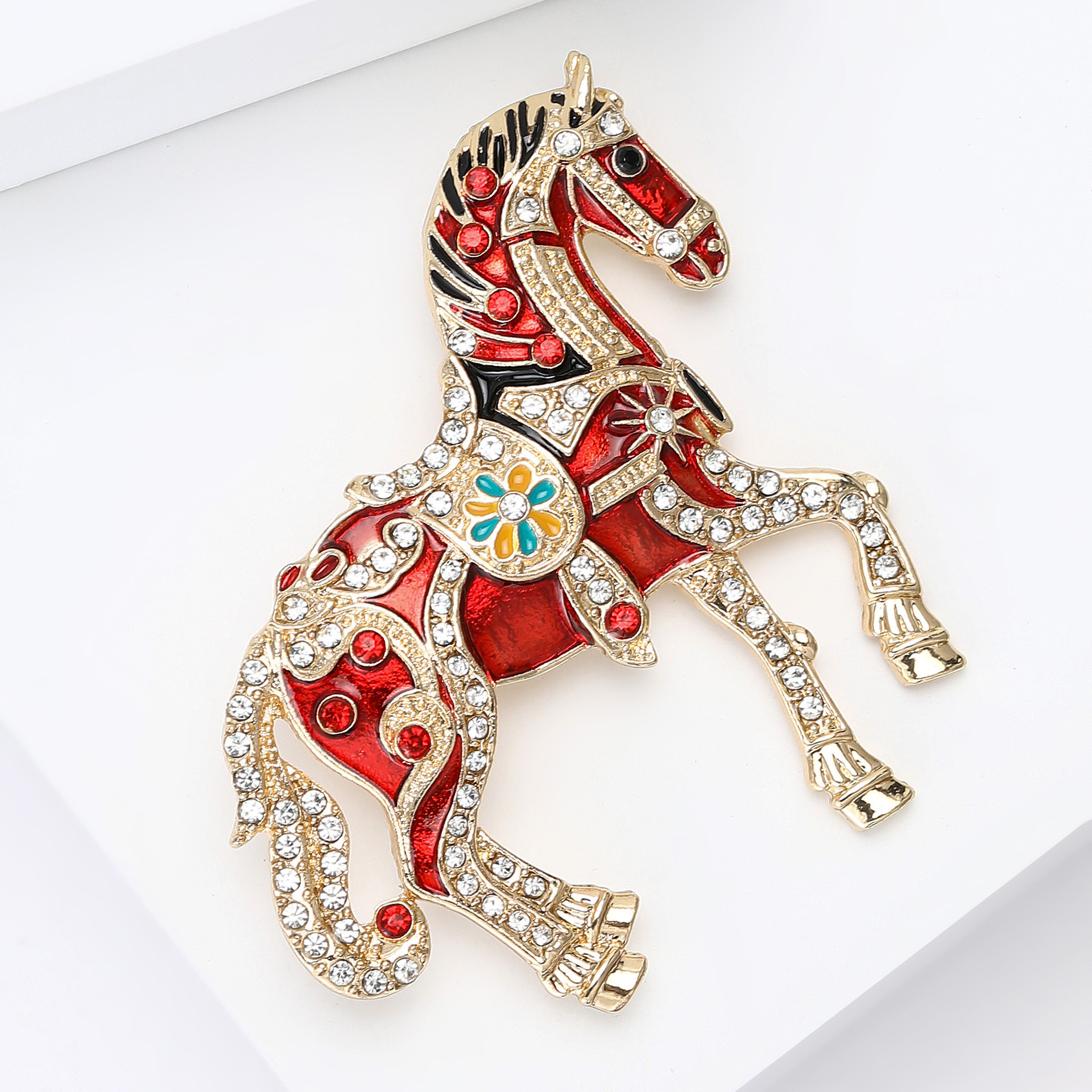 Cross-Border Diamond-Encrusted Palace-Style Enamel Light Luxury Horse Brooch for Men and Women, Suit Coat Brooch, Jewelry Pin, Zodiac Accessory