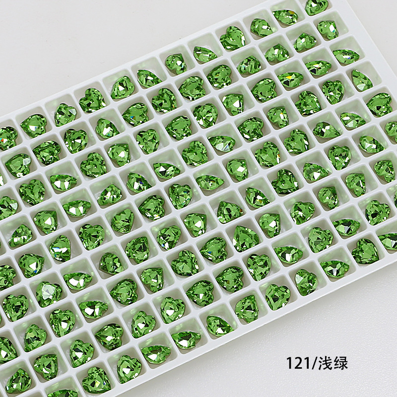 Dongzhou Crystal 6.5MM diamante de vidrio de fondo puntiagudo en forma de corazón de melocotón diamante de forma especial con fondo chapado en plata real