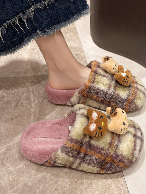 Dopamine Cute Hello Kitty Plaid Cotton Slippers for Women, Winter Furry Slippers with a Comfortable Step-On-Cloud Feel, Slip-On Closed-Toe Slippers