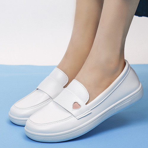 Flat nurse shoes for women in summer casual and comfortable soft sole small white shoes for non-slip breathable special working shoes for medical care