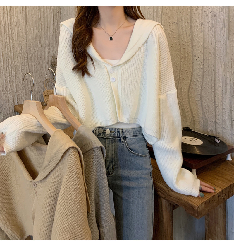 【中国直邮】茵如澜 新款秋冬chic上衣温柔甜辣毛衣针织衫 卡其色