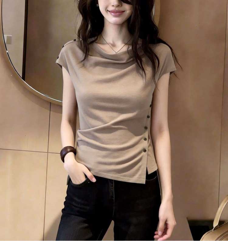 Áo thun nữ tay ngắn cổ tròn thiết kế vai vuông dáng ngắn ôm eo màu kaki — màu kaki chi tiết 8