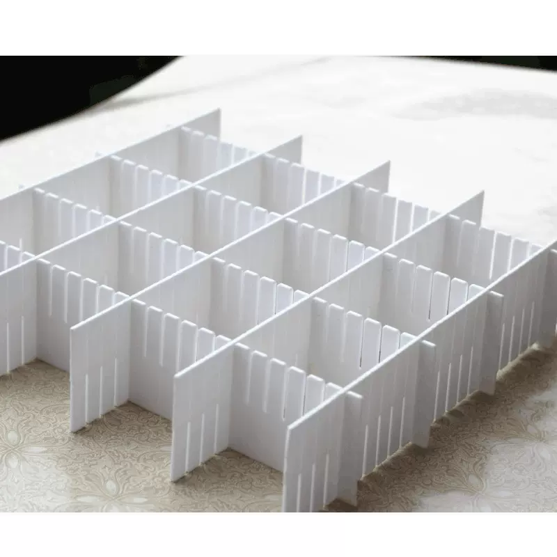 自由组合抽屉隔板内衣收纳盒格子分隔板化妆分格收纳塑料隔断分割