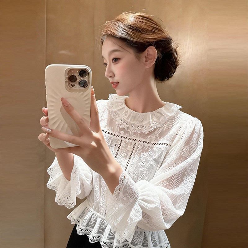 Elegant white lace spring short shirt