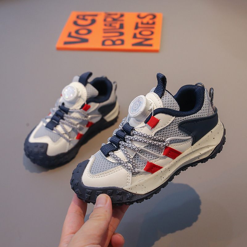 Children's Outdoor Hiking Shoes, Low-Top Sneakers for Boys and Girls, Medium and Large Children, Button Rotating Tire Shoes, Breathable and Non-Slip