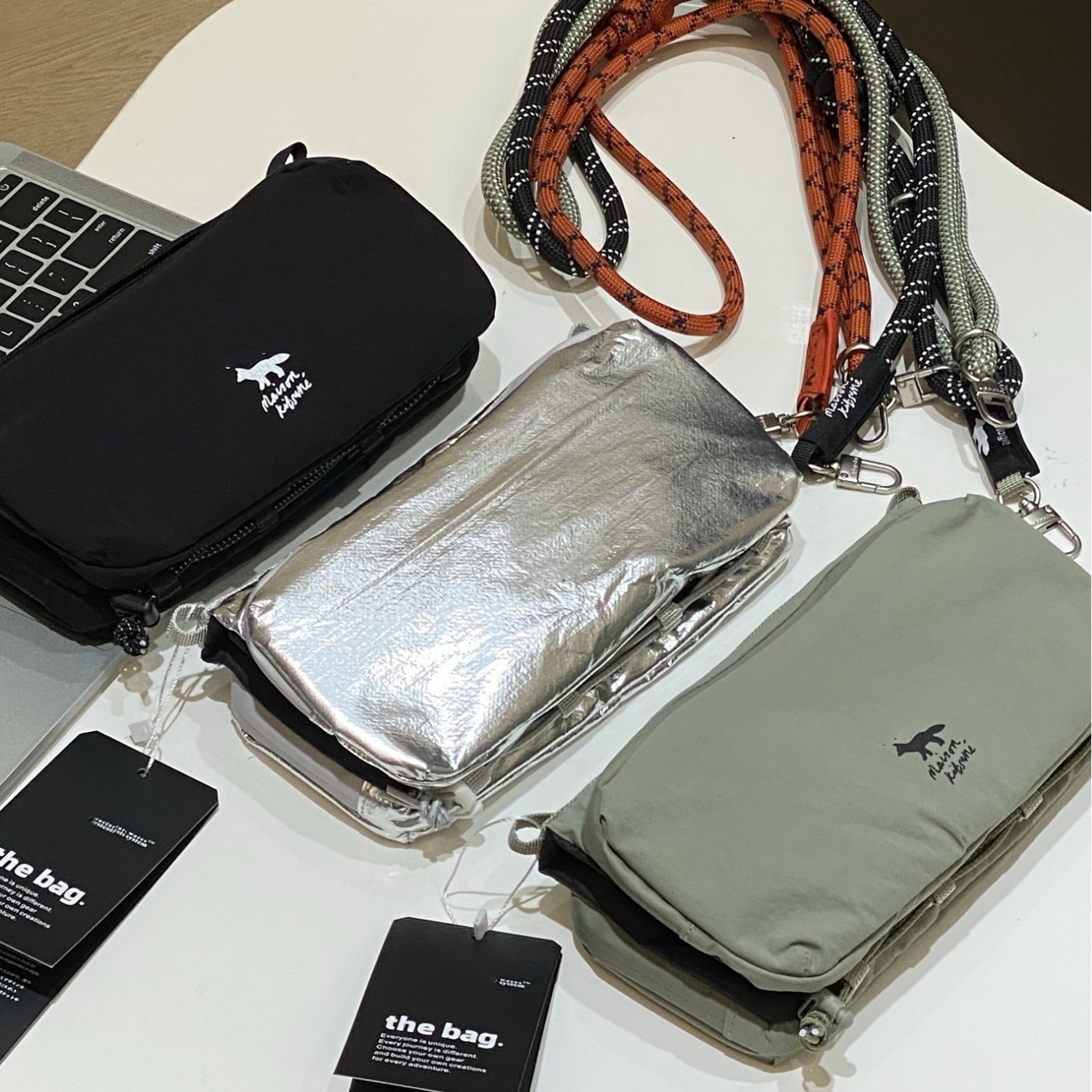 Top 2025 New Mountain-Style Waterproof Sports Crossbody Water Bottle Bag, Niche Versatile Single-Shoulder Underarm Pillow Bag