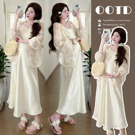 气质辣妈孕妇夏装缎面吊带连衣裙中长款时尚新中式防晒杉孕妇套装