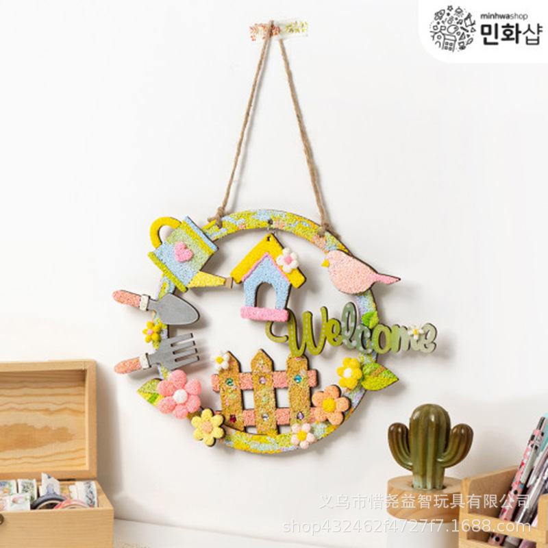 Korean-style original door ornaments children's snowflake clay DIY handmade wall decoration pendant spot wholesale