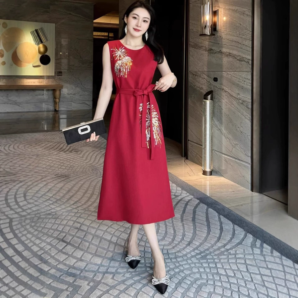 Европейский продукт маленький ароматный ветер новый модный темперамент элегантный фейерверк горячее бриллиантовое платье 2025 весна новый стиль платье платье прилив